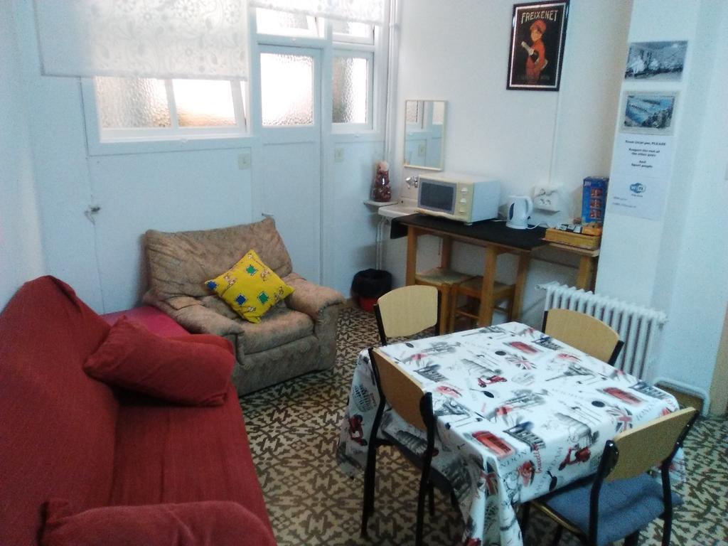 Alberg Sprint Banyoles Dış mekan fotoğraf